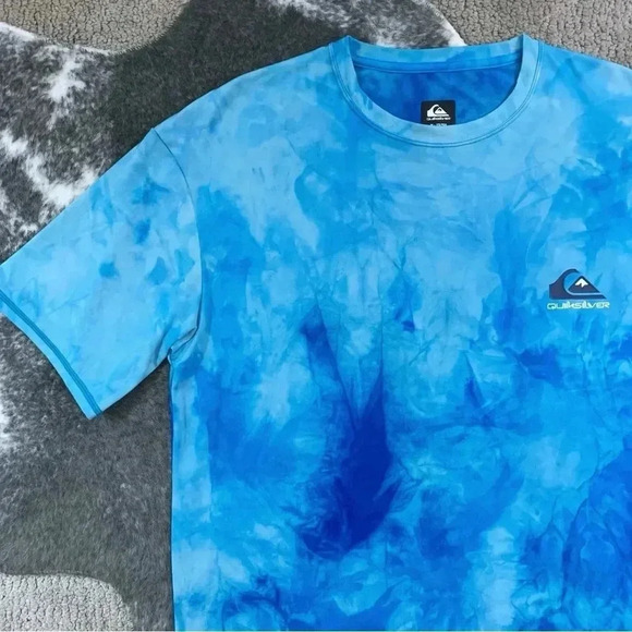 Quiksilver Tie Dye Surf Tee Rashguard - Picture 2 of 10